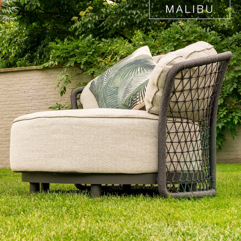 Malibu XL lounge chair luxury garden furniture design outdoorfurniture
